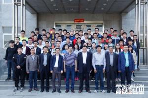 太原科技大學師生考察團蒞臨我公司參觀學習